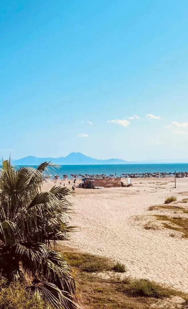 Dream Villa Seafront Borj Oulad Lara